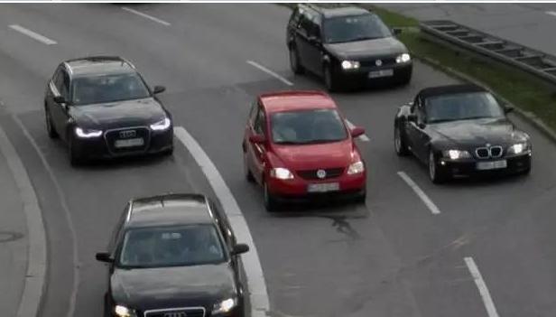 日间行车灯的神秘解读 竟然有如此大用