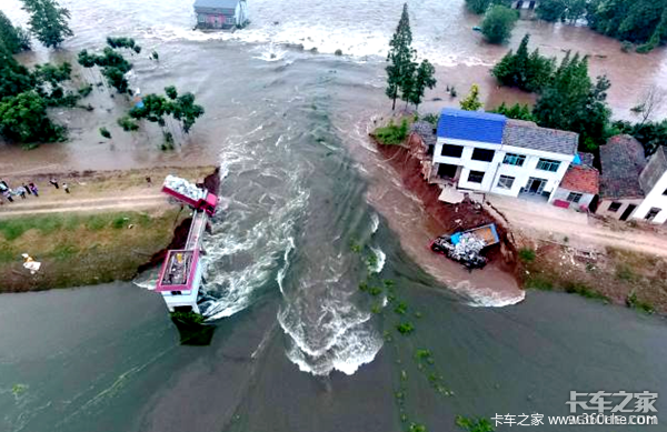 容县有多少人口_卡车敢死队堵溃口 湖南洪水决堤抢险救援现惊心动魄的方式(3)