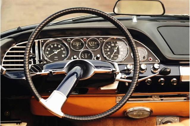 法式浪漫也许只有法国人民玩儿的转~