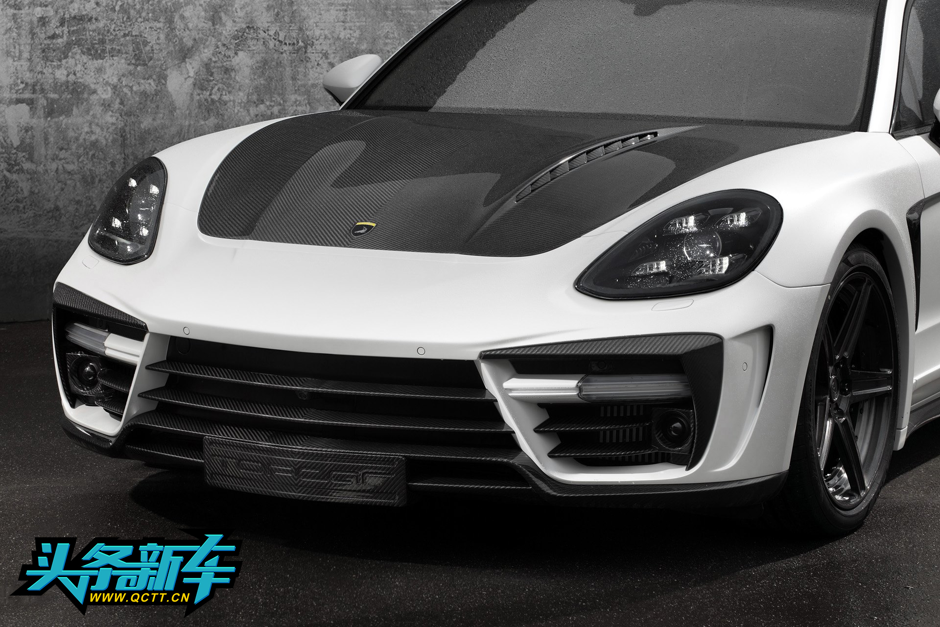 20170704_1499150545151348.jpg carbon-fiber-kit-for-2017-panamera-turbo-presented-by-topcar-has-hidden-handles_14.jpg