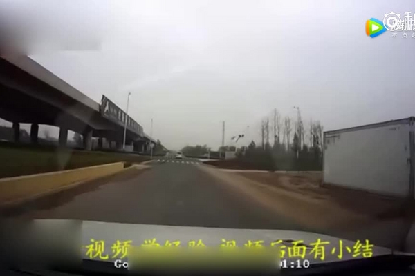 超级严重的交通事故，超恐怖