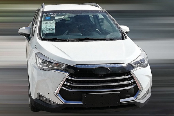 新款瑞风S3谍照曝光 或搭双离合变速箱