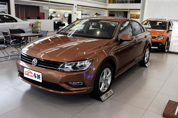 大众凌渡报价及图片2017款部分车型优惠1.7万元