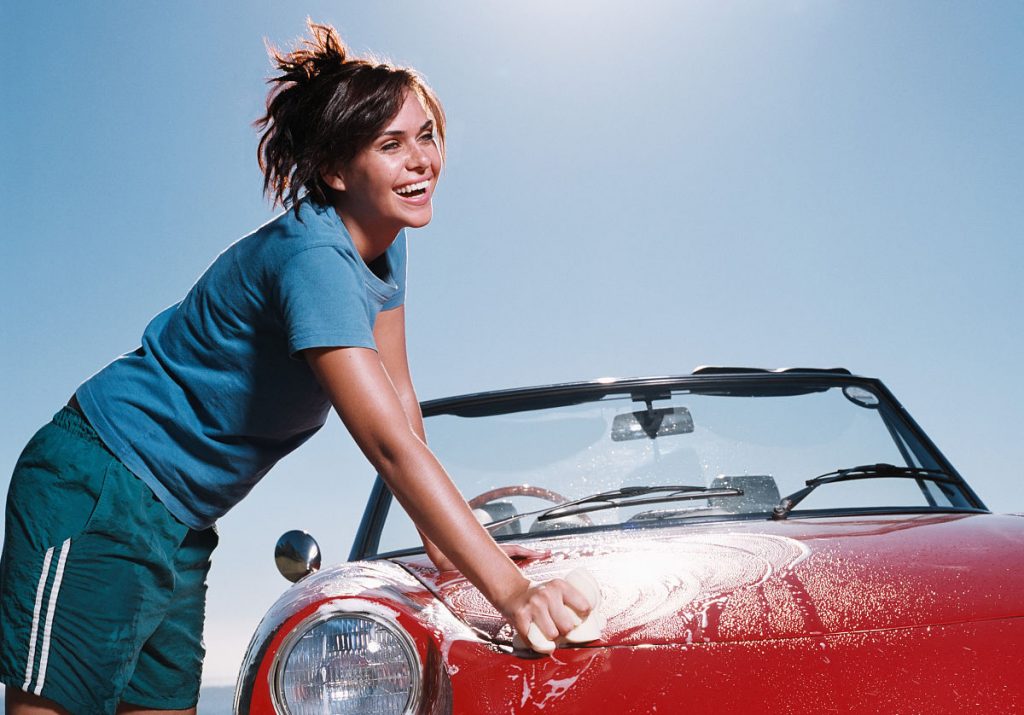 其实没你想的那么难 3分钟教你清理车内卫生