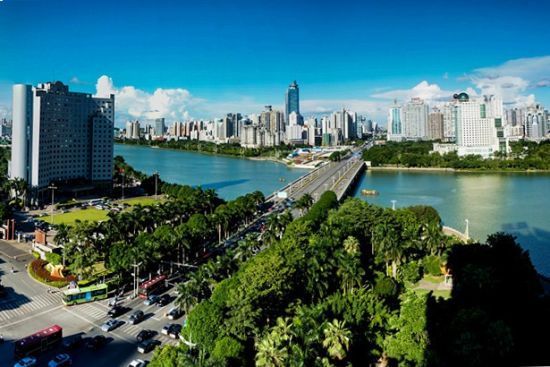 绿城南宁 图新浪博主:在南宁看流星