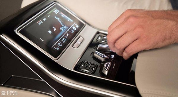 全新奥迪A8最新预告图曝光!7月11日全球首发