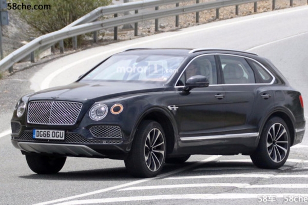 宾利添越插电式混动版谍照 2018年发布