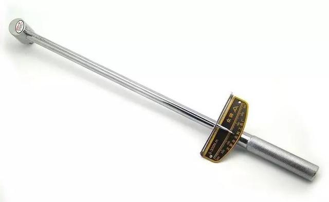 换轮胎,这个小动作就能看清修理厂是否在糊弄你!