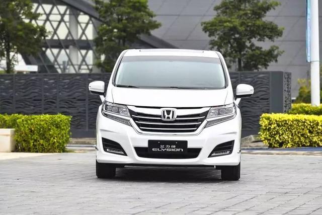 别老盯着7座SUV了!二胎车其实可以这么选!