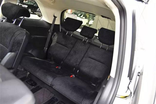 别老盯着7座SUV了!二胎车其实可以这么选!