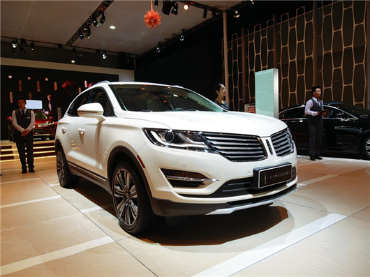 二线豪华品牌格局初定 谁会坐上2017的头把交椅?