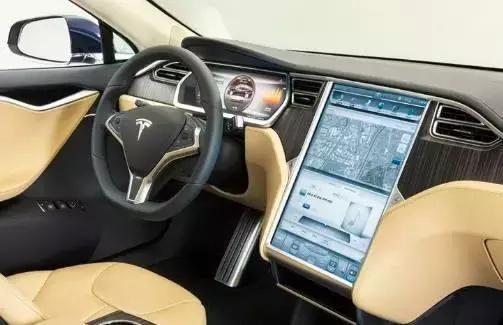 为何蓄电池寿命这么短 注意熄火后这些行为