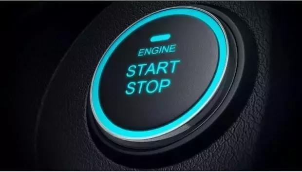 为何蓄电池寿命这么短 注意熄火后这些行为