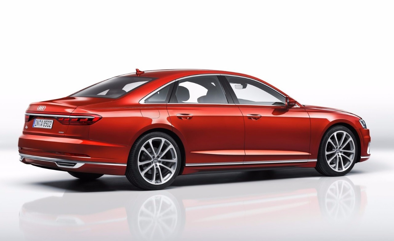 谁说旗舰只要奢华,科技感爆棚的新A8你怎么看?