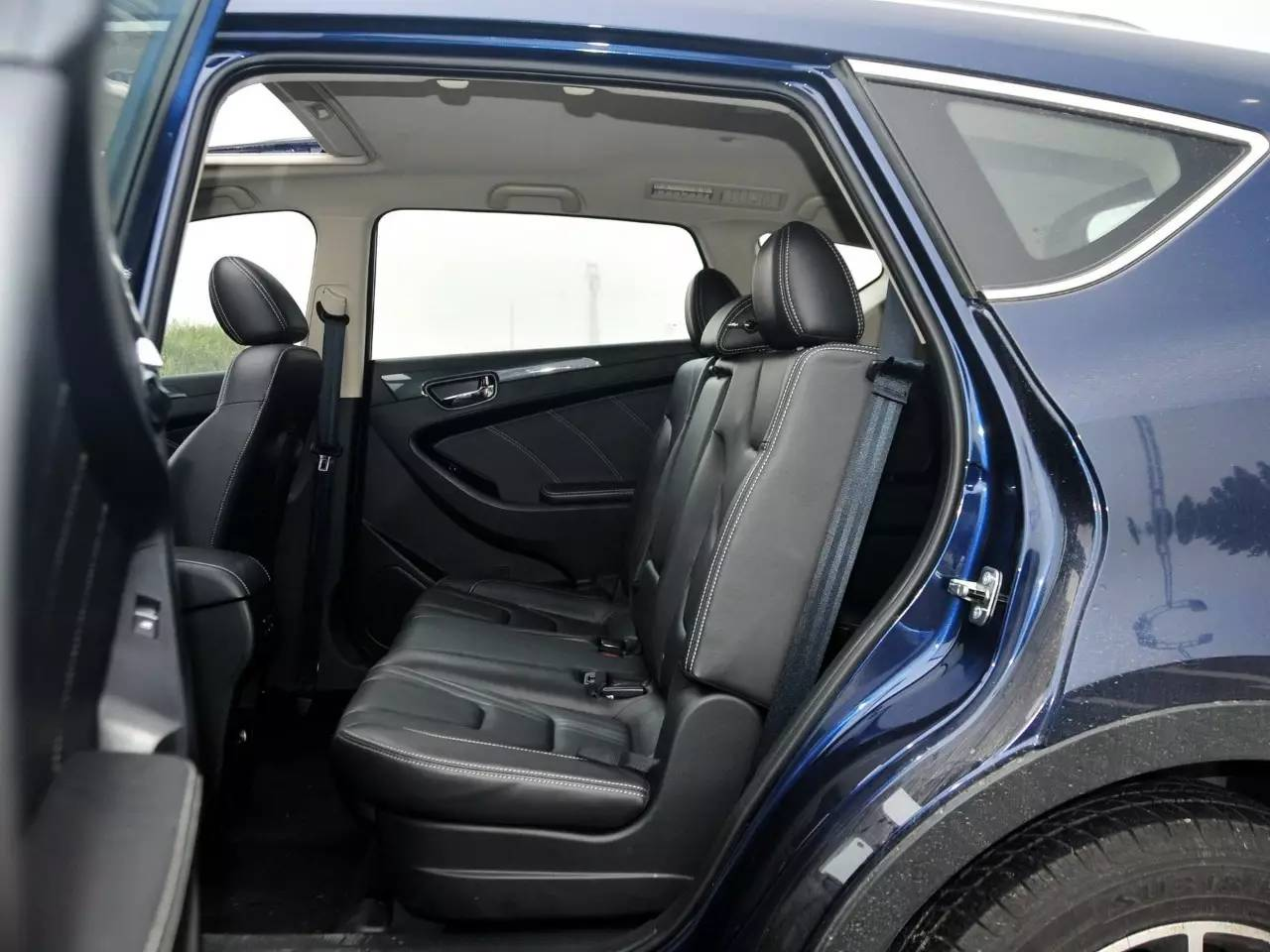 不到10万的7座SUV,价廉可有物美的?