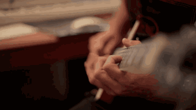 这个“选手”有颜值却靠实力,四位《中国新歌声》导师都为他转身?!