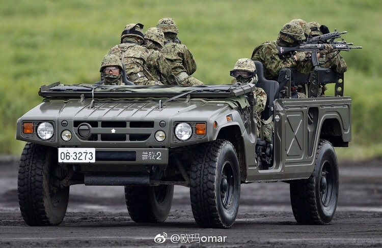 丰田Toyota Mega Cruiser。