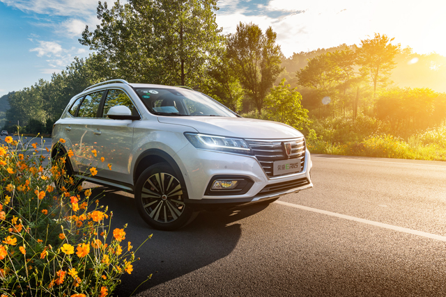 20170718_1500363601283490.jpg 荣威ERX5(1).jpg