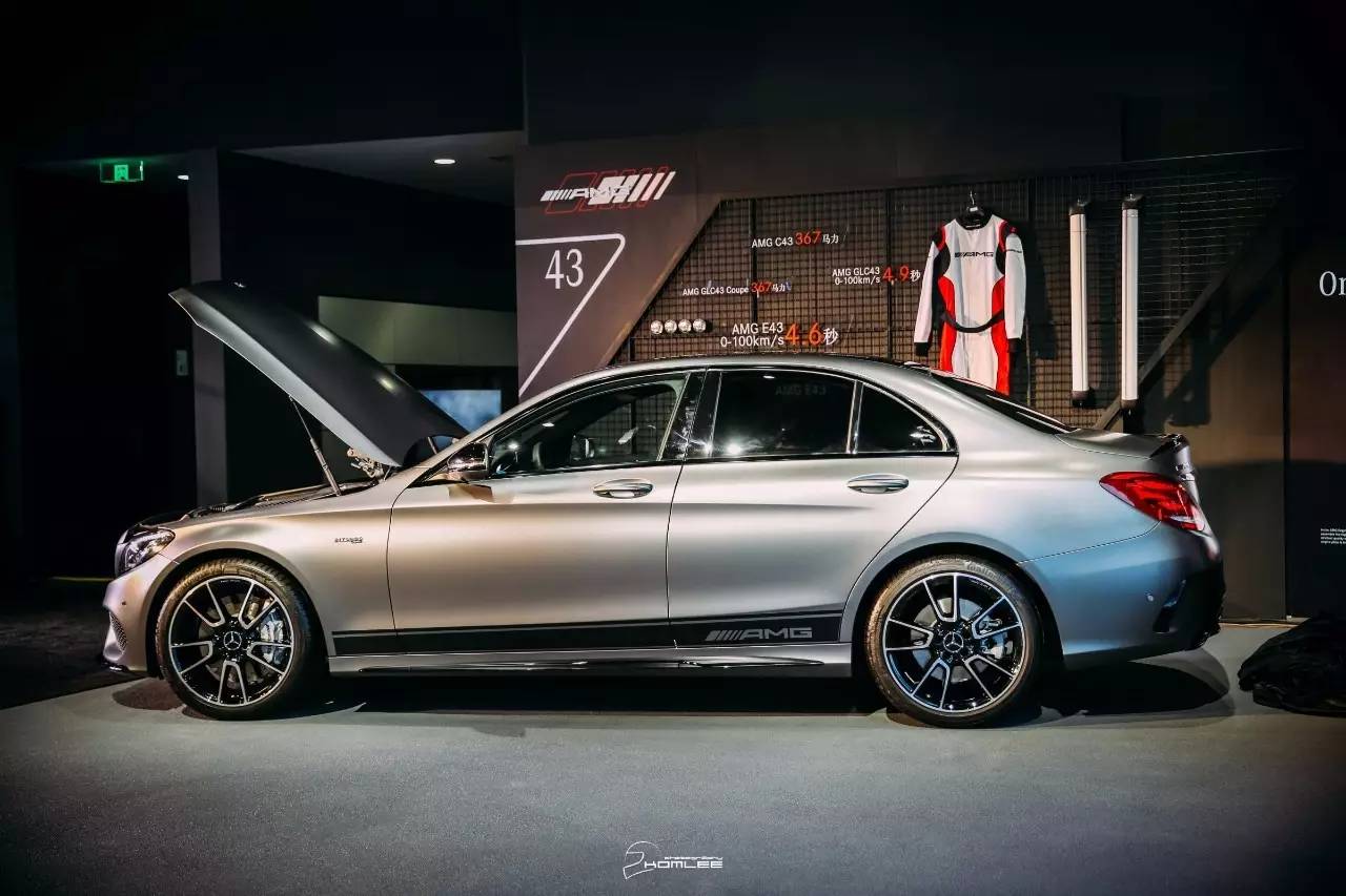 实拍丨来看看8月24日将上市的奔驰AMG C43