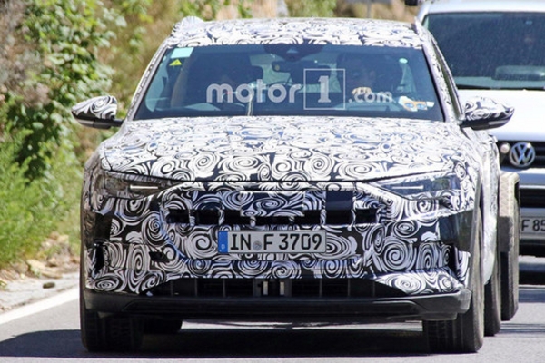 奥迪e-tron quattro概念车谍照首度曝光