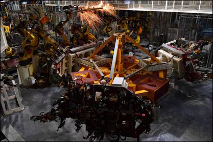 东风雪铁龙天逸下线 一个外表骚气的大暖男