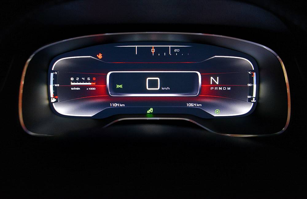 欧系B级车起售价15万,科技配置还秒杀30万豪车