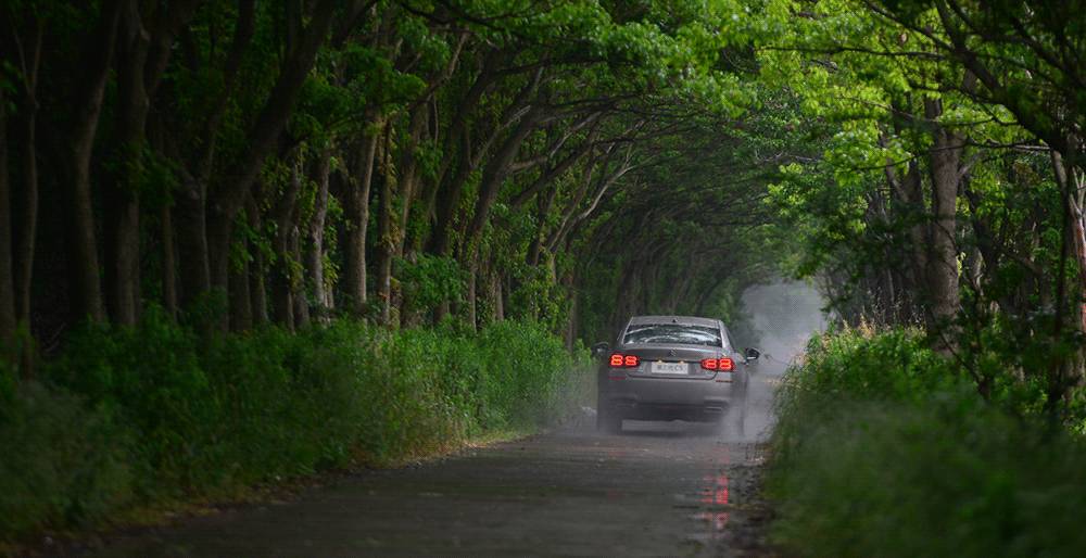 欧系B级车起售价15万,科技配置还秒杀30万豪车