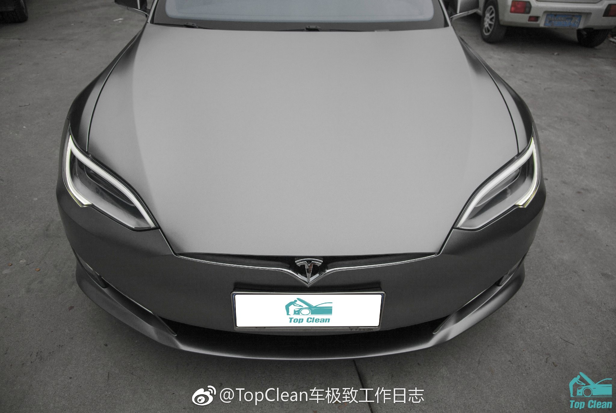 说到电动车，自然会提起特斯拉