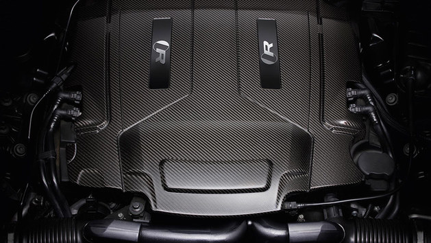 捷豹推出全新XJR575 性能与奢华的结合