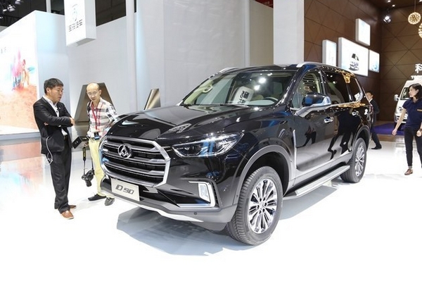 大通D90 8月8日正式上市 定位中大型SUV