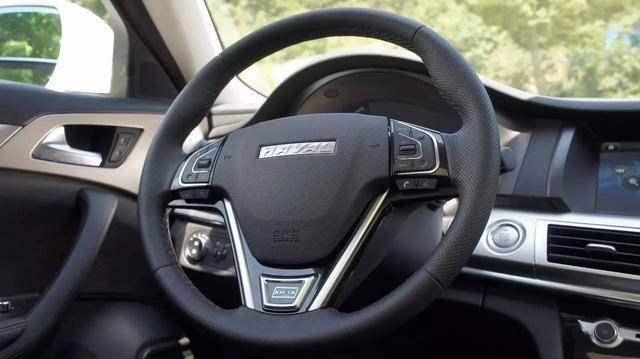 哈弗家族中的“非主流”?试驾哈弗H7