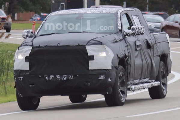 道奇新Ram1500混合动力版 路试谍照曝光