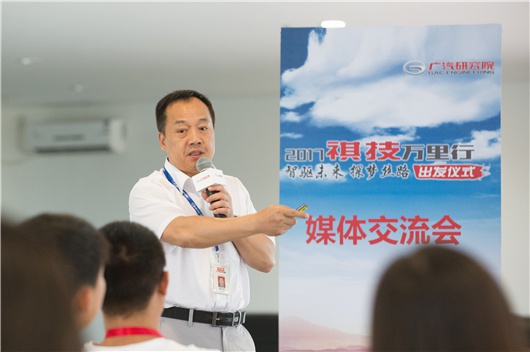 突破自动驾驶与智能网联:技术外另有要素