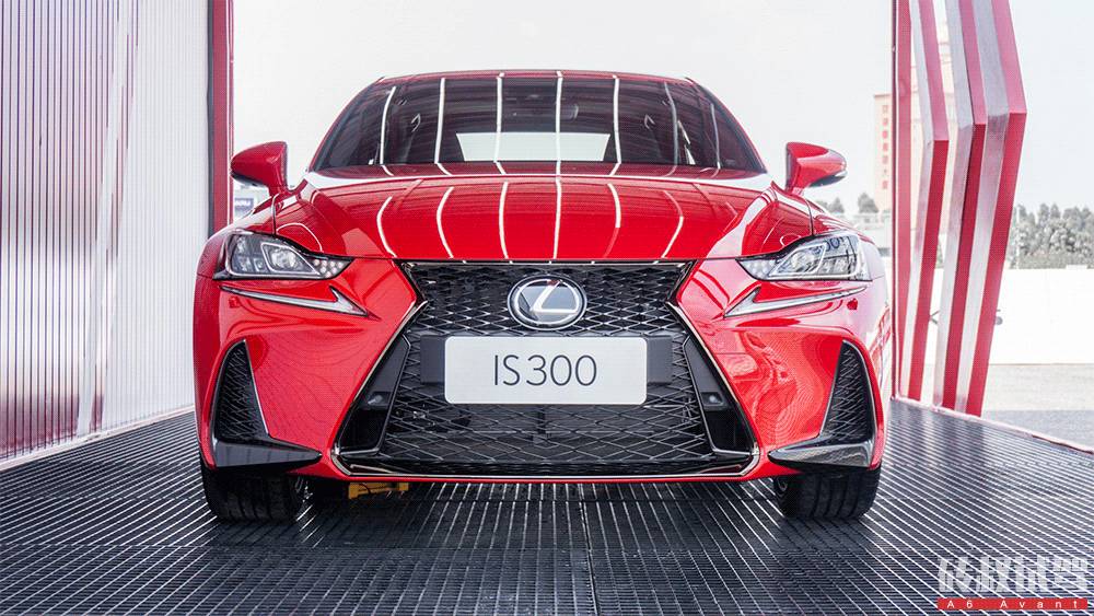 这车90%的人没见过,回头率甩BBA几条街