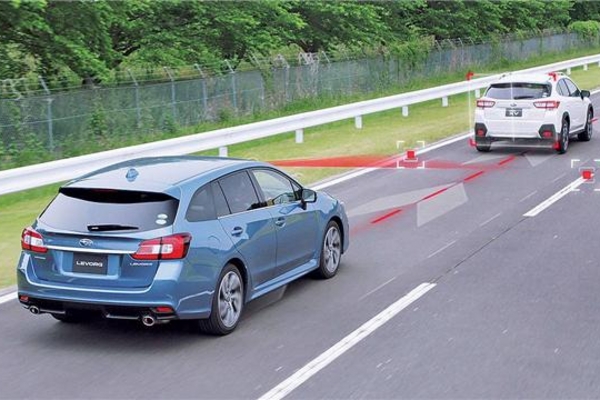 斯巴鲁EyeSight自动驾驶系统升级 实现曲线自动驾驶