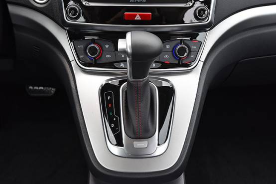 长安CS55和哈弗M6火热来袭,你要选哪个?