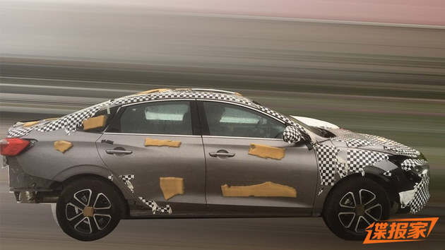 疑似长安全新车谍照曝光 溜背风格轿车