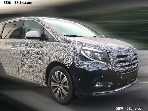 广汽传祺GM8内饰细节曝光 12月正式上市