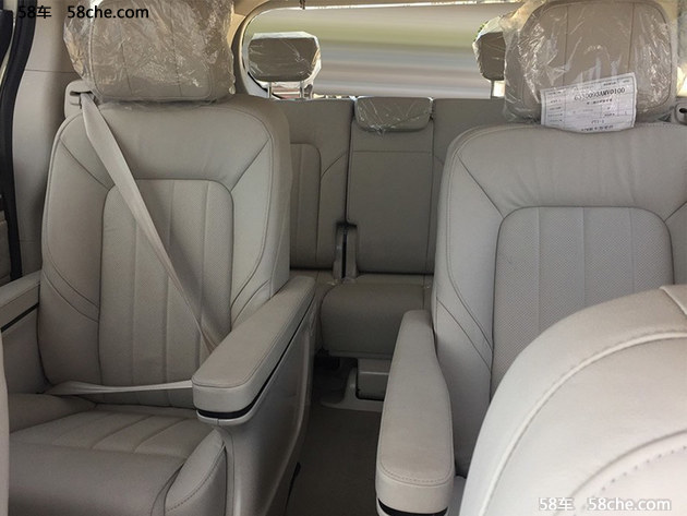 广汽传祺GM8内饰细节曝光 12月正式上市