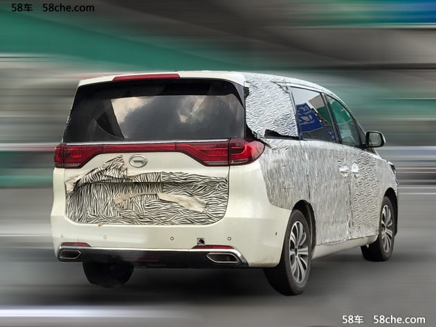 广汽传祺GM8内饰细节曝光 12月正式上市