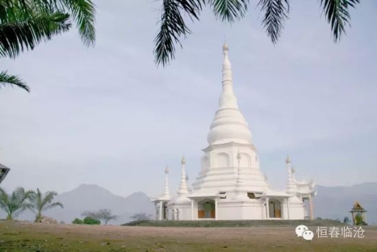 孟定洞景佛寺 孟定洞景佛寺