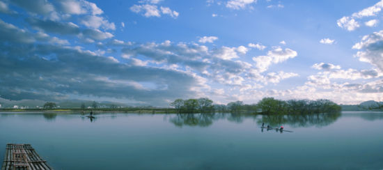 东线月亮湾风景 东线月亮湾风景