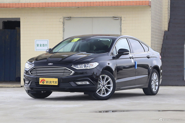 2017款蒙迪欧1.5T自动时尚型