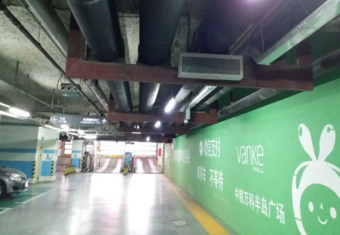 无人驾驶发展遇阻 智慧停车或成突围利器