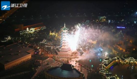 “跑男”在方特欢乐开跑 撕名牌新玩法火爆微博 “跑男”在方特欢乐开跑 撕名牌新玩法火爆微博