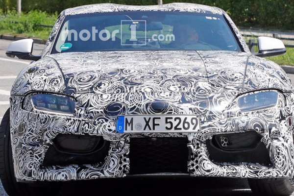 丰田全新Supra再曝谍照 大灯将成为亮点