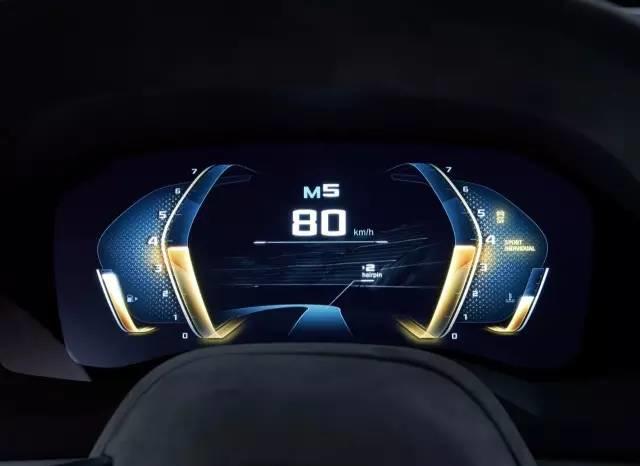 宝马8系满血复活,十八年后又是一部好车!