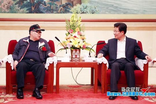 深圳航空公司与湖南省签订战略合作框架协议(