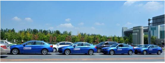 全国首家宝马共享汽车震撼登场