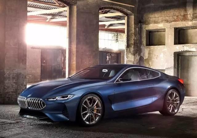 宝马8系满血复活,十八年后又是一部好车!